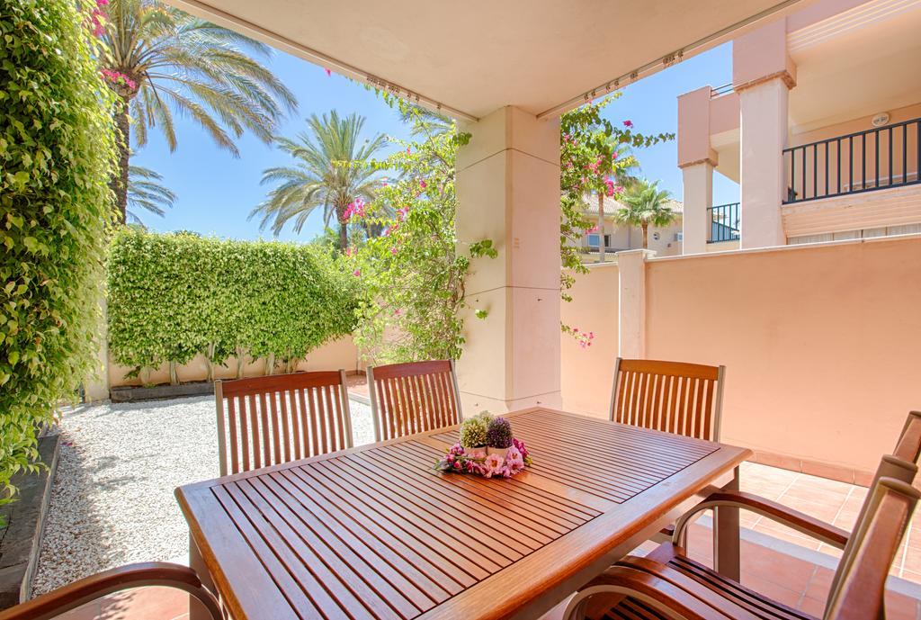 Jardines De Lunamar Beach Apartment *